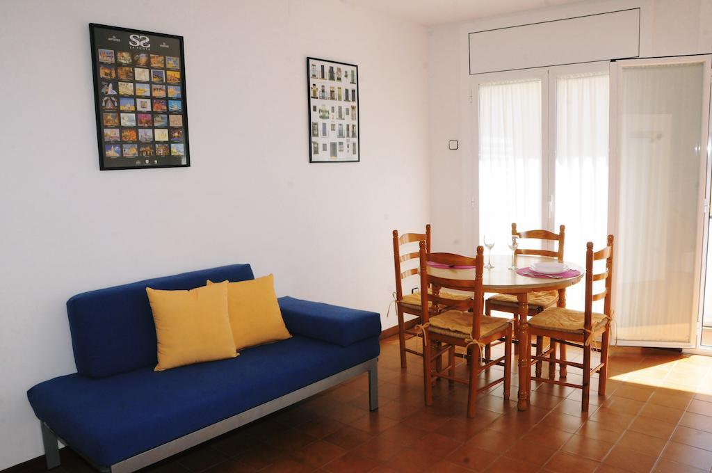 Apartaments Bonaventura 7 Sitges Kamer foto