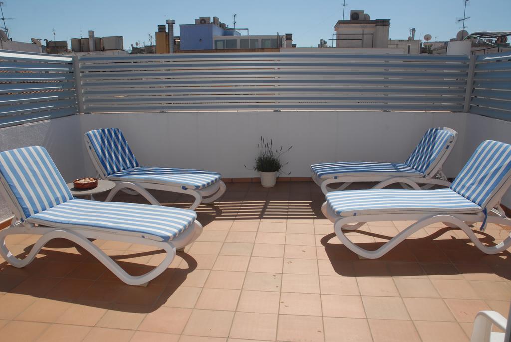 Apartaments Bonaventura 7 Sitges Buitenkant foto
