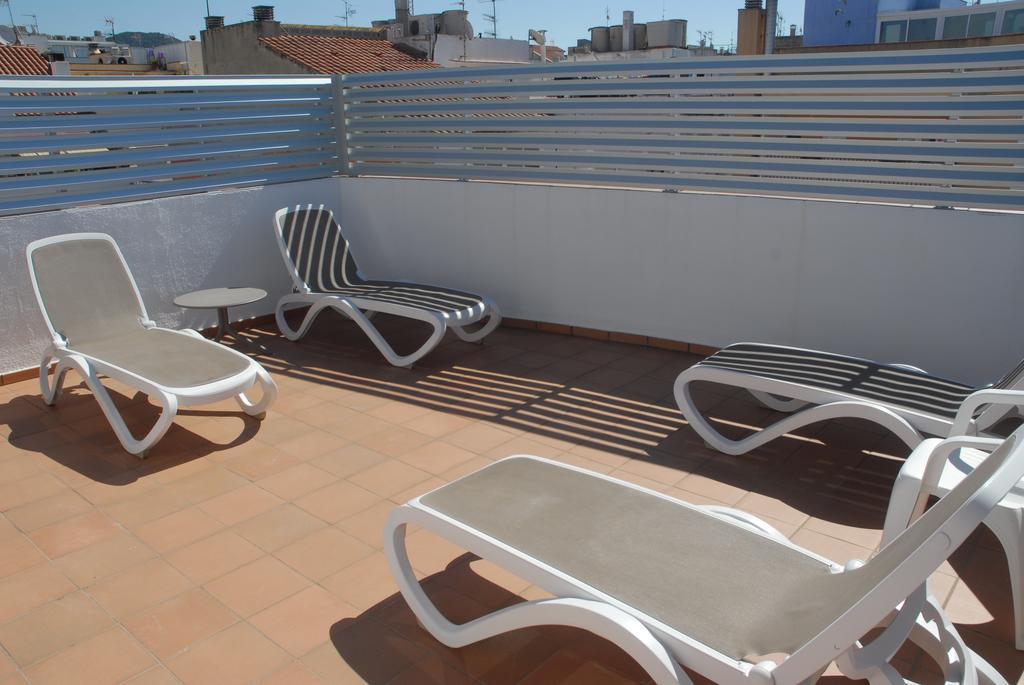 Apartaments Bonaventura 7 Sitges Buitenkant foto